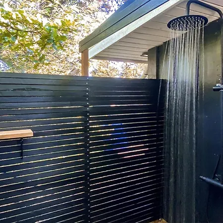 4 Bedroom Lovely In Glesborg