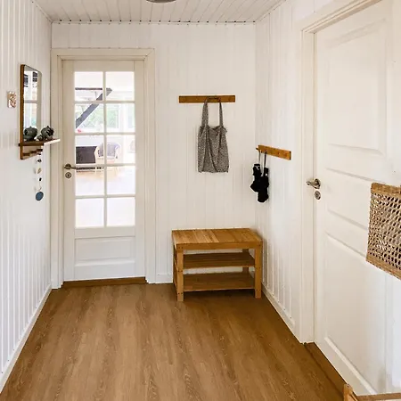 4 Bedroom Lovely In Prázdninový dům *